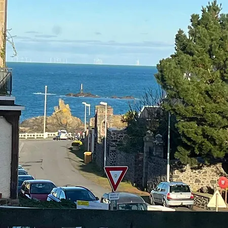 Appartement Avec Terrasse Face A La Quay Portrieux 60 M²